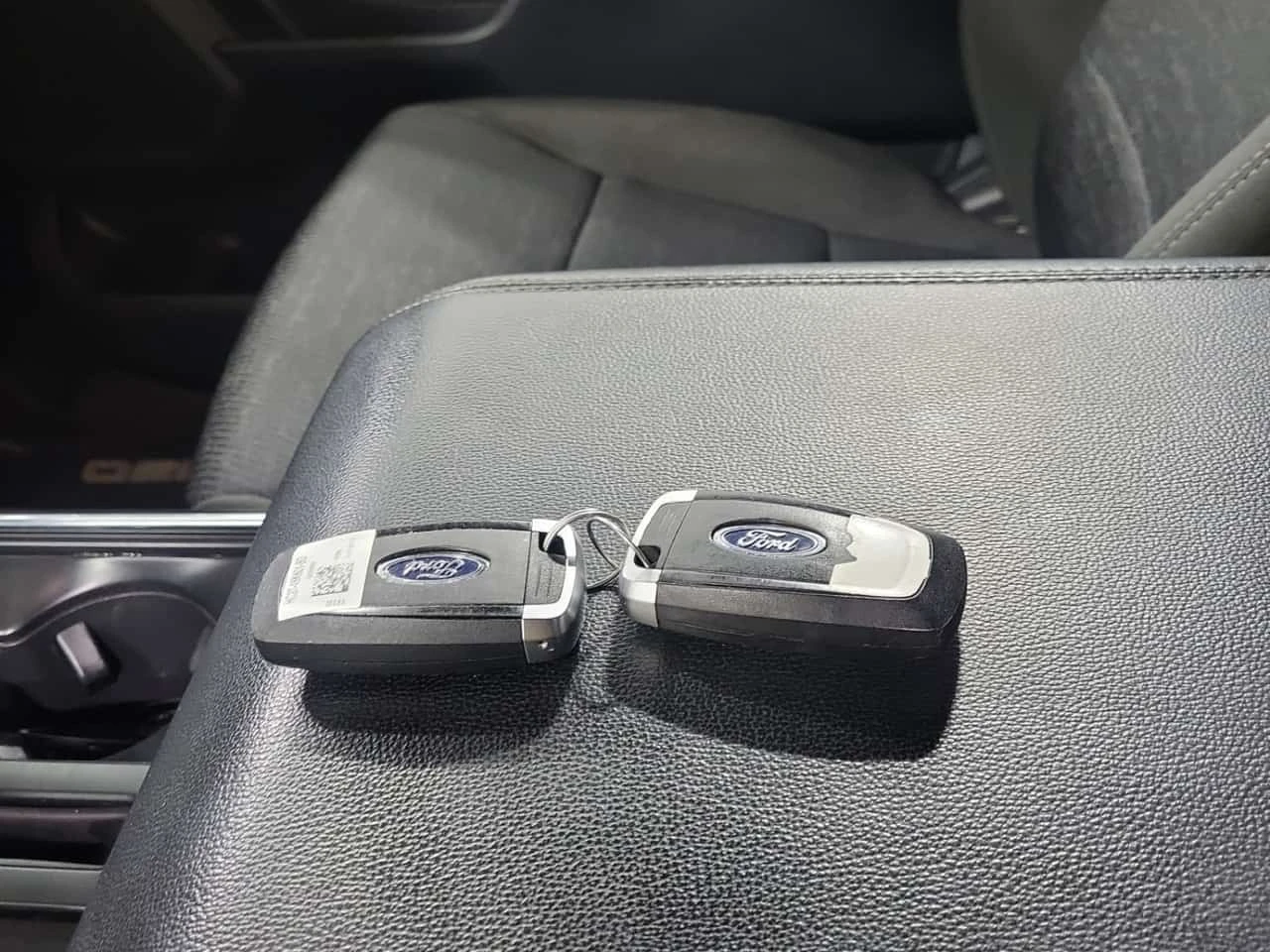 Ford F150 * 4wd Supercrew 6.5' Box Xlt Crew Cab Std Bed , снимка 8 - Автомобили и джипове - 56323604