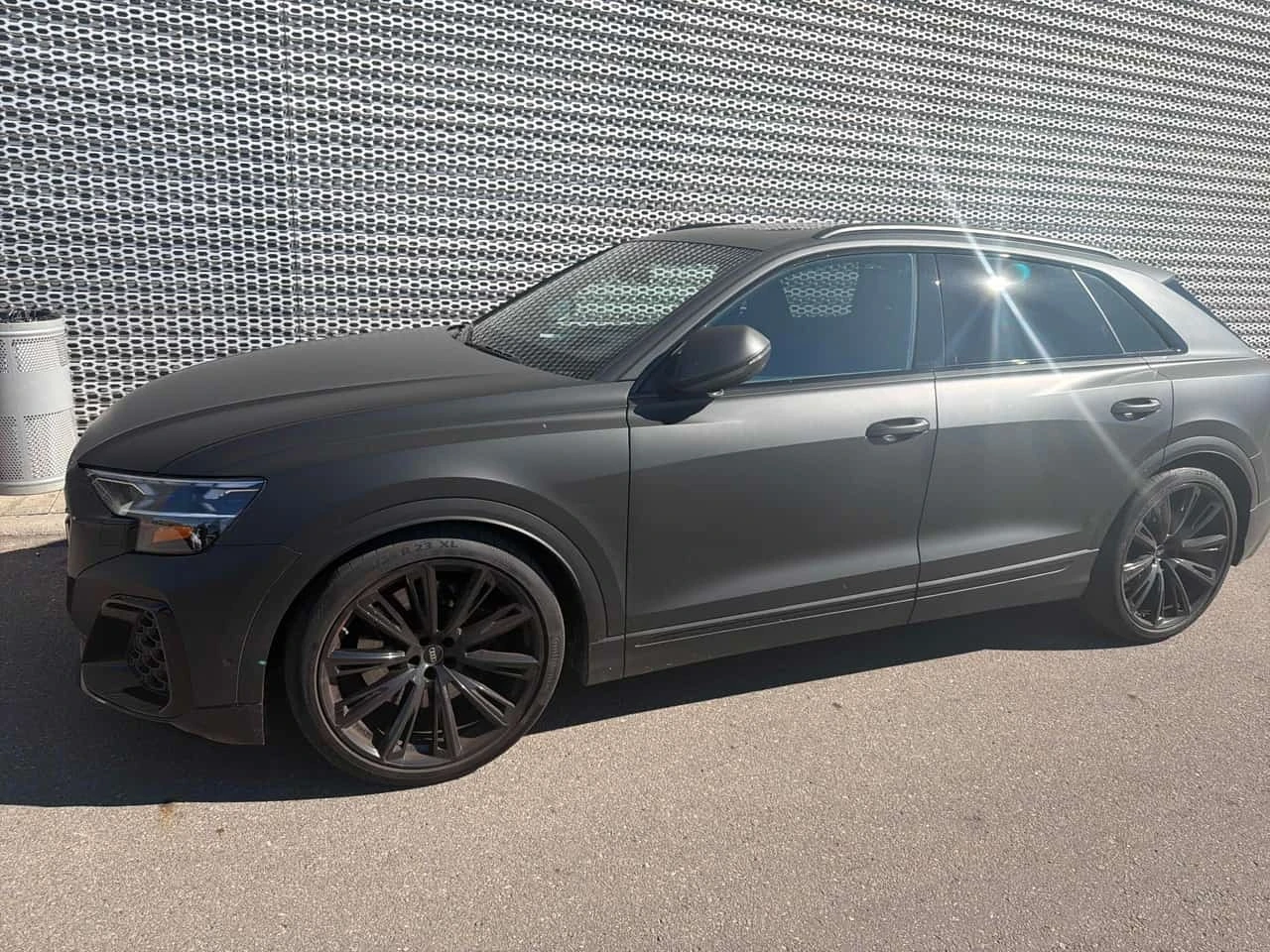 Audi SQ8 * 4.0 TFSI quattro * KEYLESS * ������� *  | Mobile.bg � ����������� 3