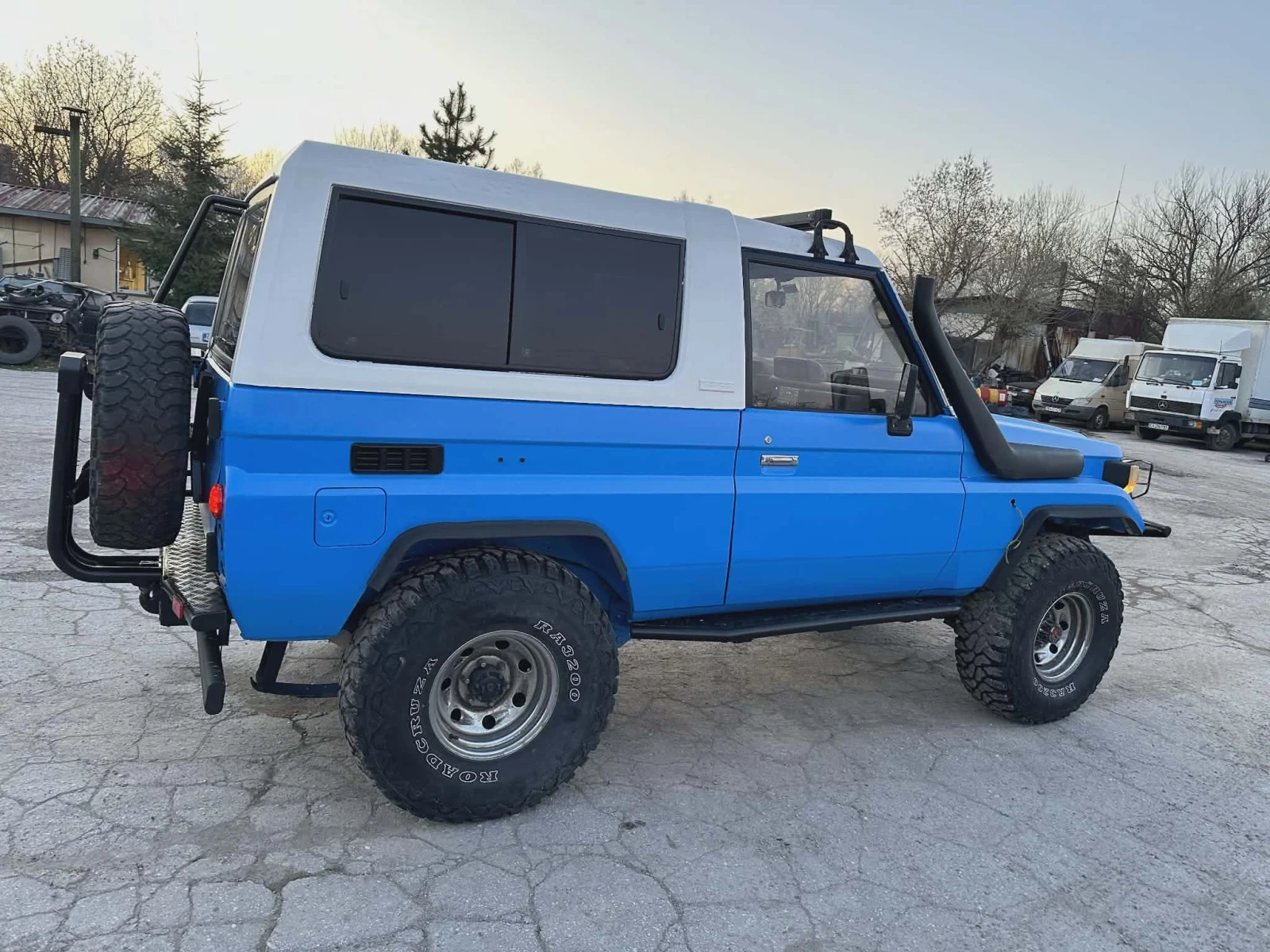 Toyota Land cruiser, снимка 4 - Автомобили и джипове - 56523742