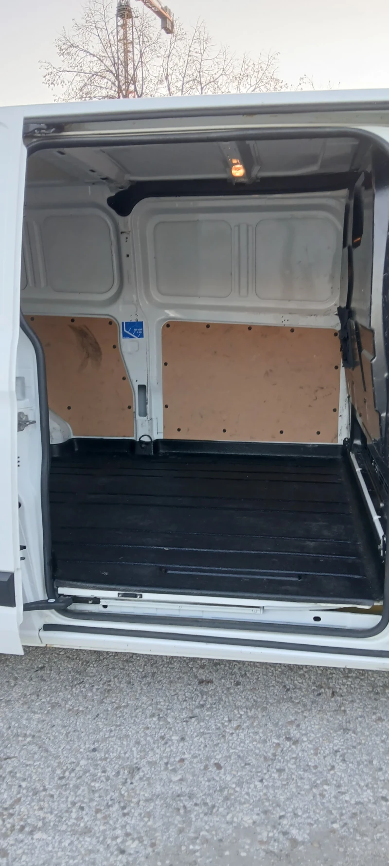 Ford Transit Custom Klima maxi база, снимка 13 - Бусове и автобуси - 52829569