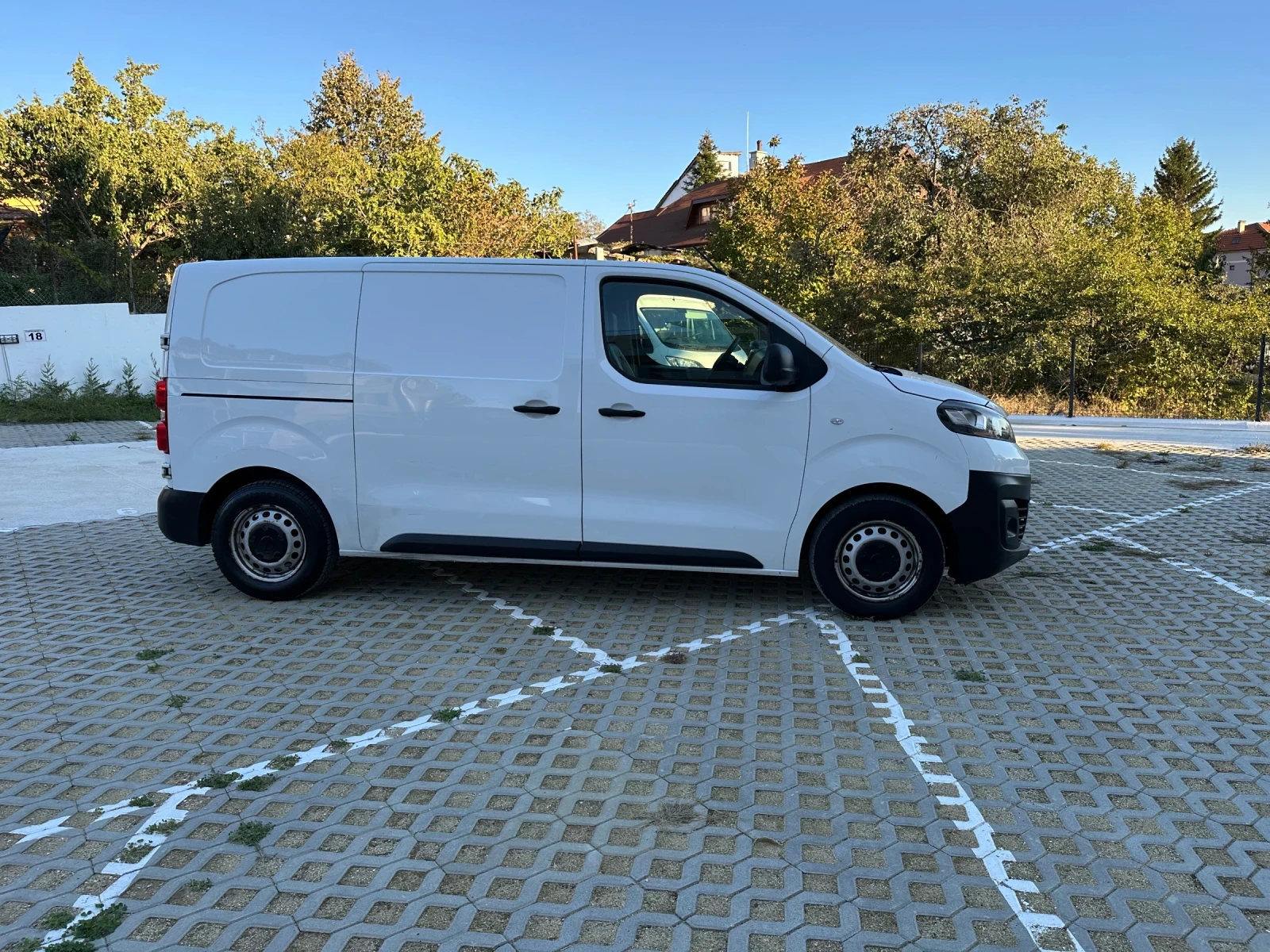 Opel Vivaro 1.5 DCI / 120 hp - изображение 3