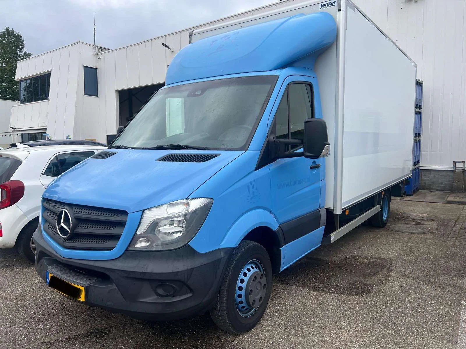 Mercedes-Benz Sprinter 516 160к.с / Фургон с падащ борд / Климатроник - изображение 3