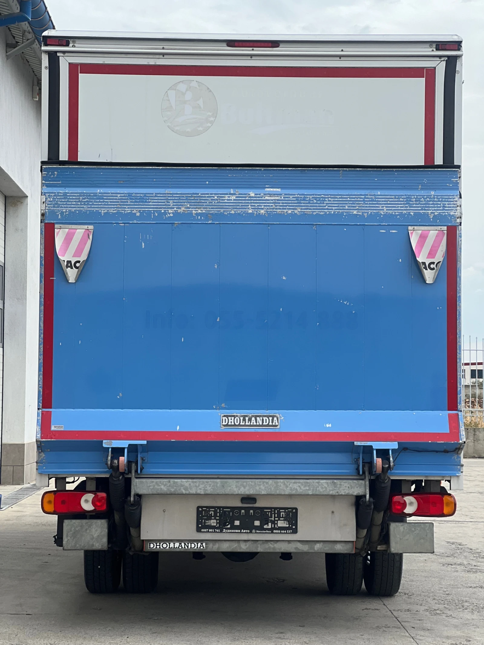 Mercedes-Benz Sprinter 516 248 000км! / Фургон с падащ борд 1т. / Климатроник - изображение 7