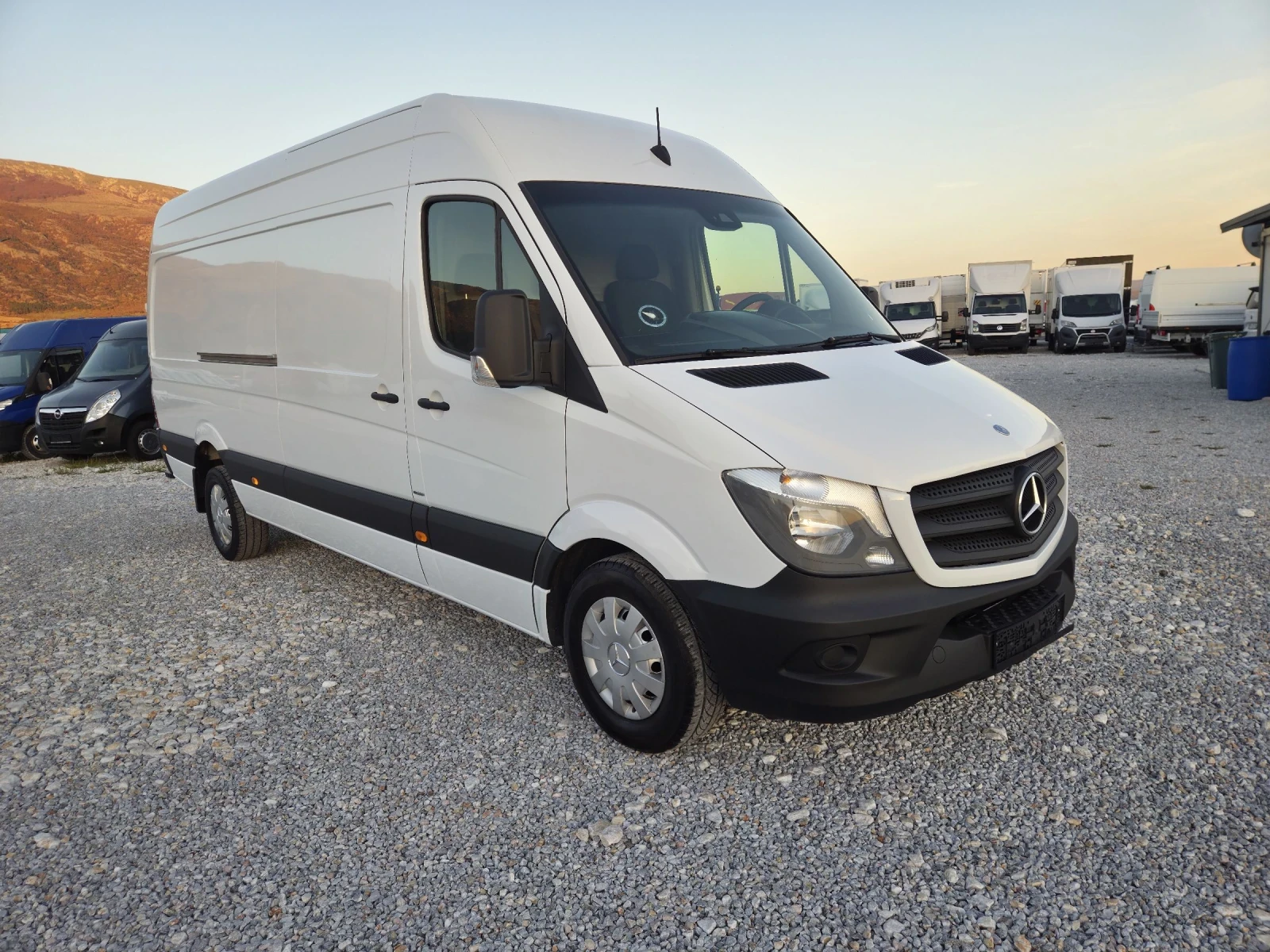 Mercedes-Benz Sprinter 319 CDI, Макси, Автомат, Климатик, Две странични врати - изображение 7