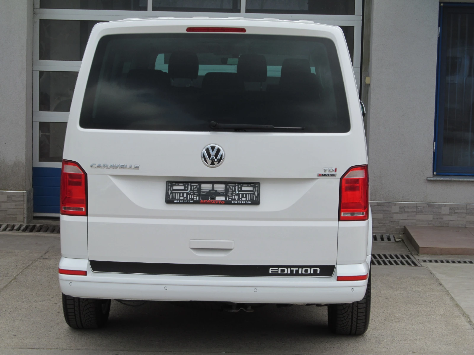 VW Caravelle 2.0TDI/4-MOTION/BUSINESS EDITION/ЕЛ.ВРАТА, снимка 5 - Бусове и автобуси - 53925484