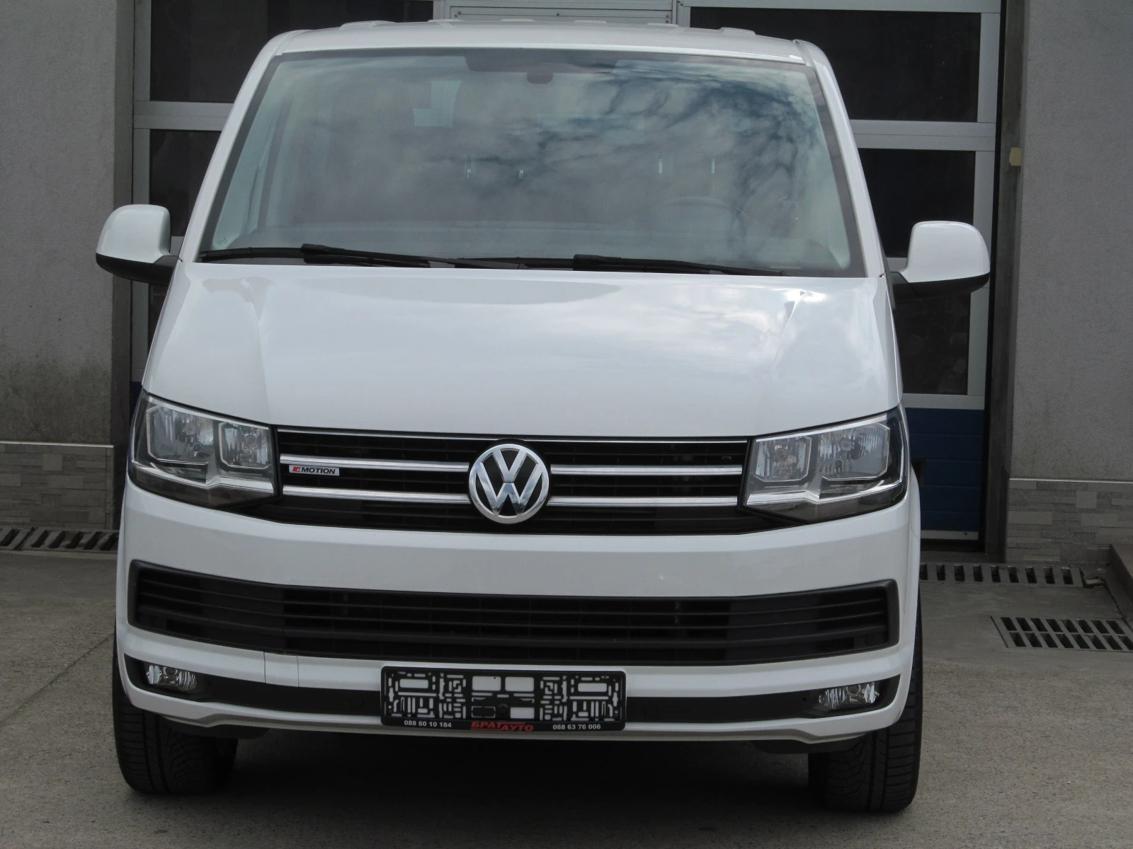 VW Caravelle 2.0TDI/4-MOTION/BUSINESS EDITION/ЕЛ.ВРАТА, снимка 2 - Бусове и автобуси - 53925484