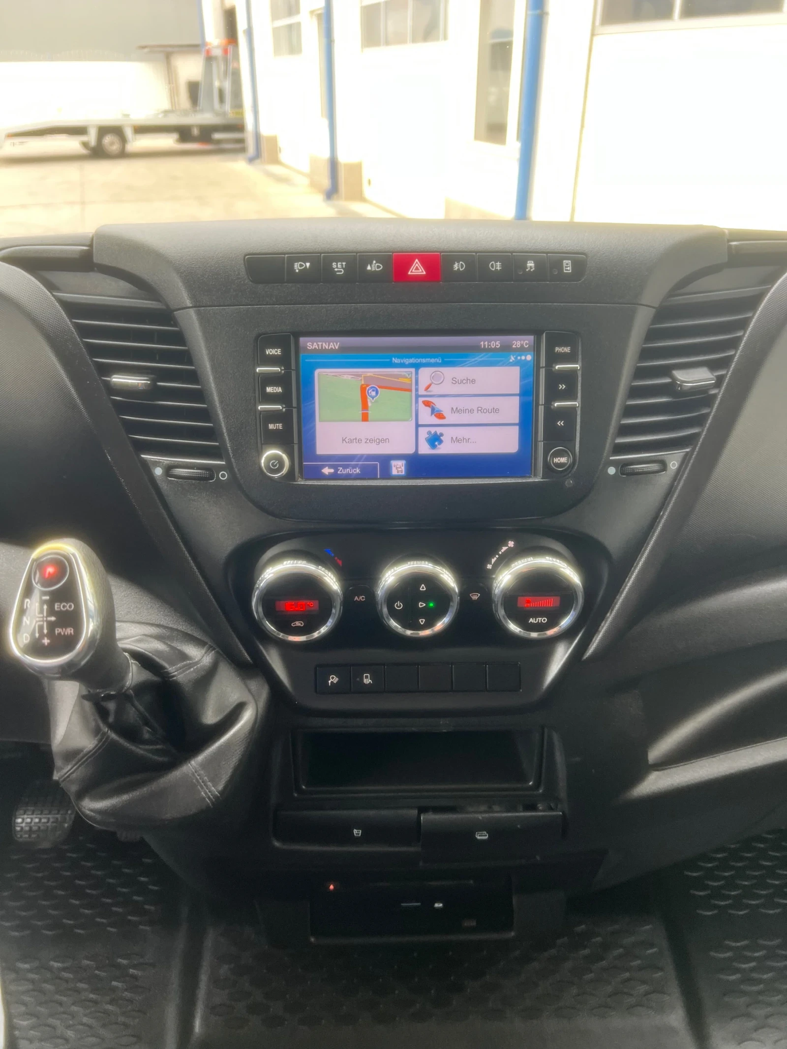 Iveco Daily Hi-Matic / Климатроник / 2 броя, снимка 15 - Бусове и автобуси - 55902020