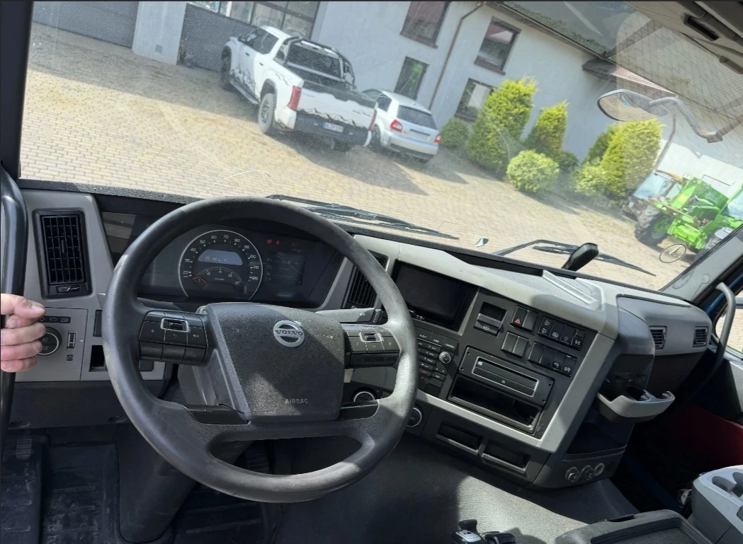 Volvo Fm X 460 8X4, снимка 7 - Камиони - 56518246