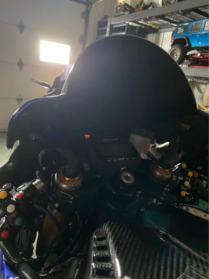 Yamaha YZF-R1 * M CARBON* CARFAX * БЕЗ ПЪРВОНАЧАЛНА ВНОСКА, снимка 3 - Мотоциклети и мототехника - 52974430