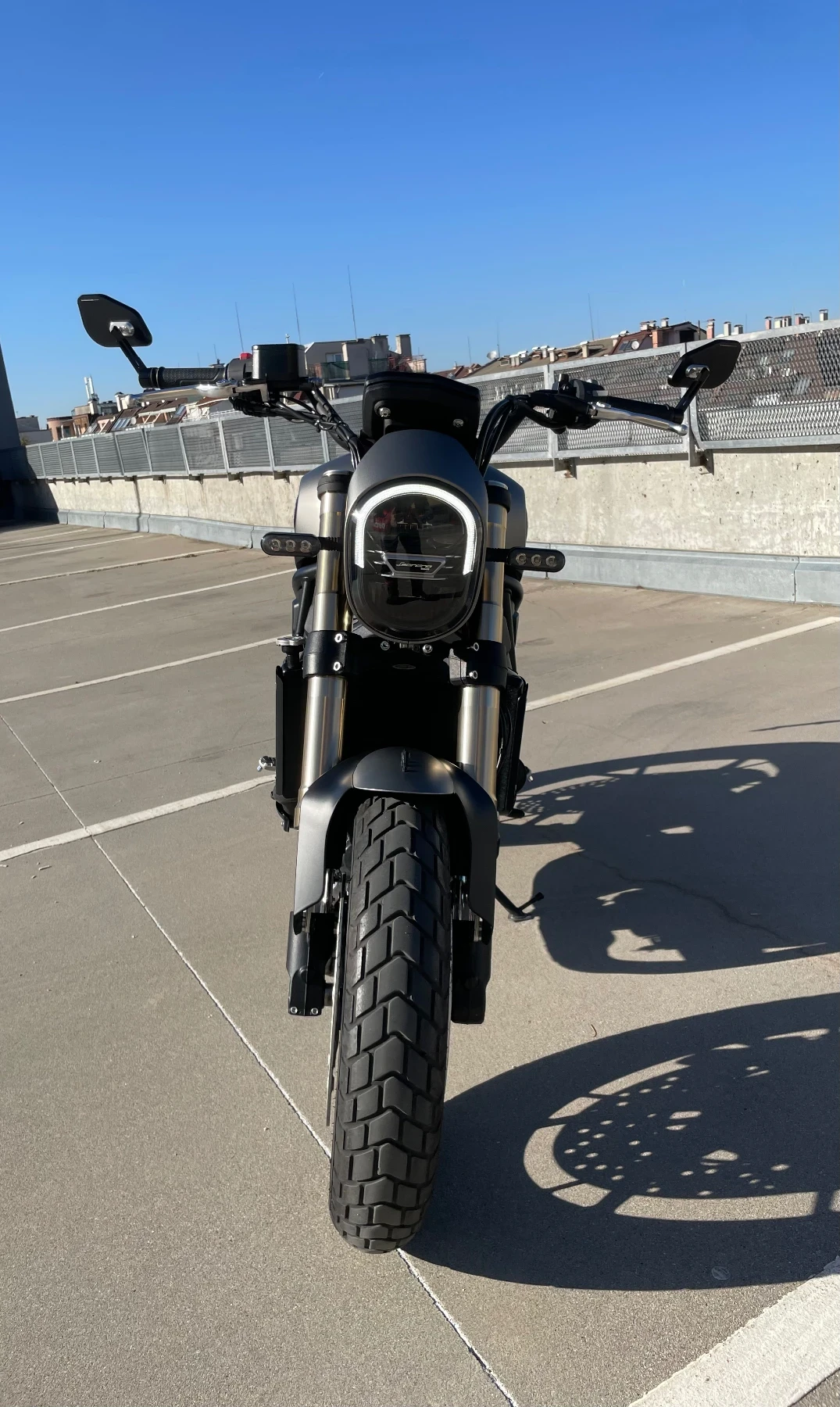 Benelli Cafe Racer Leoncino - изображение 3