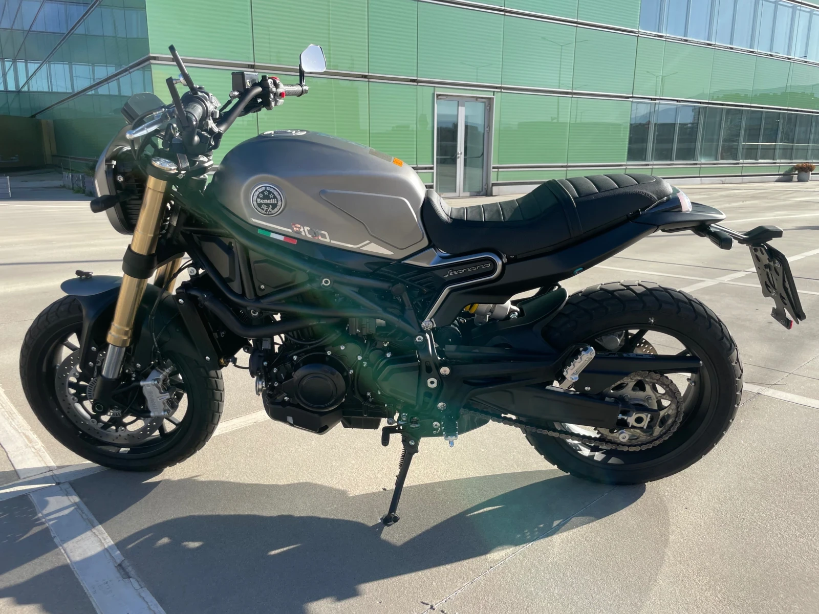 Benelli Cafe Racer Leoncino - изображение 5