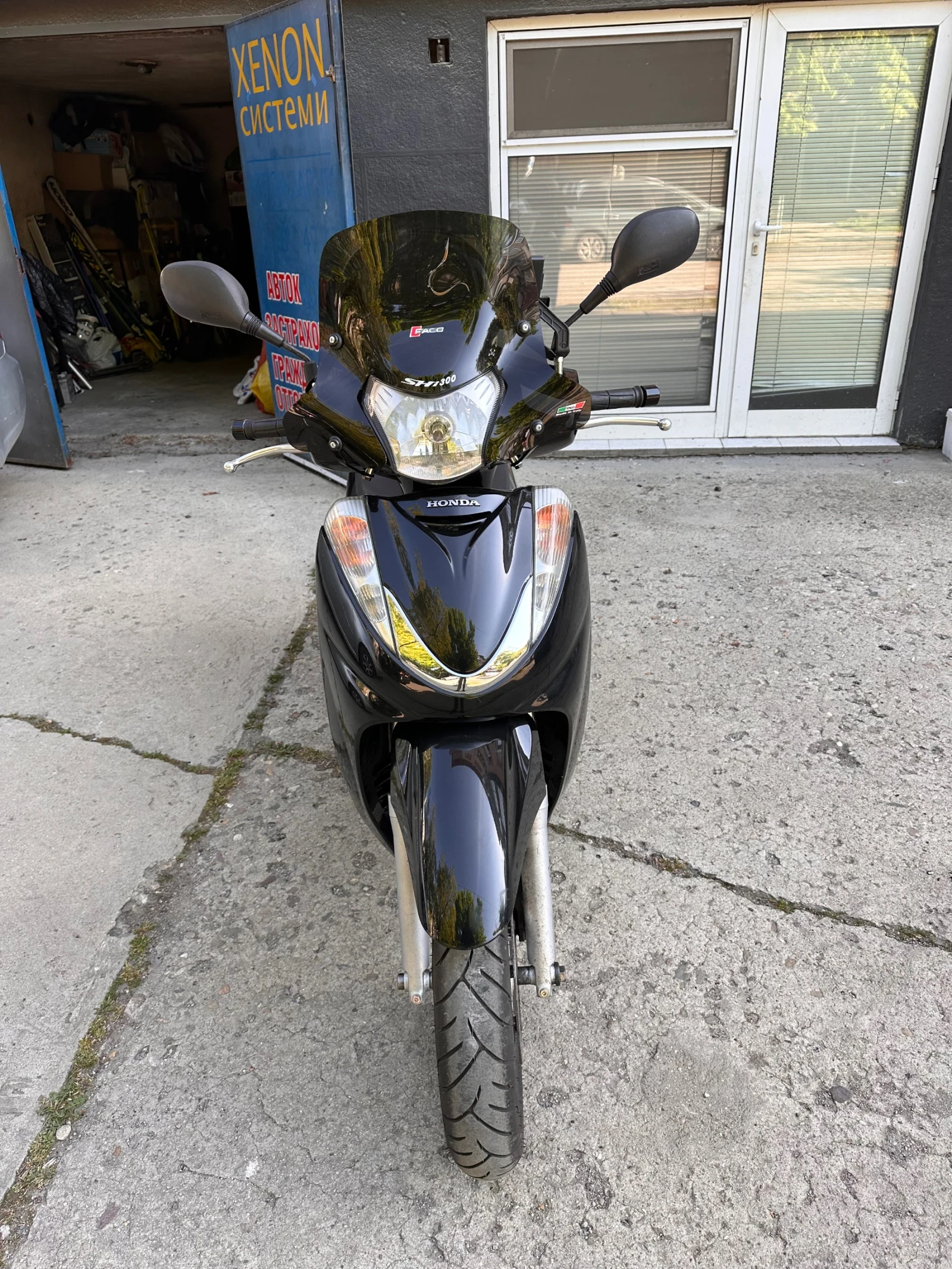 Honda Sh 300i, снимка 3 - Мотоциклети и мототехника - 54342381