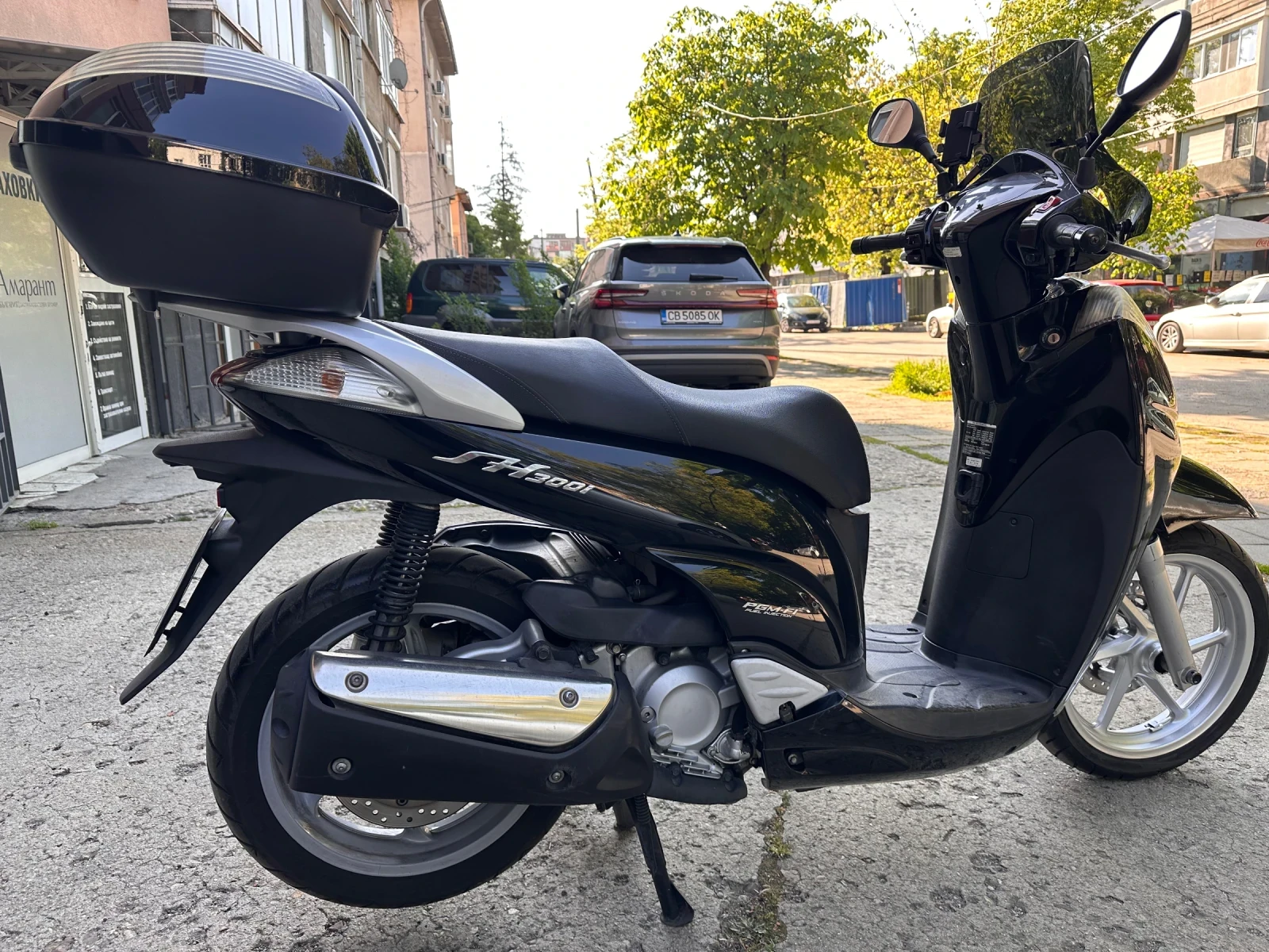 Honda Sh 300i, снимка 8 - Мотоциклети и мототехника - 54342381