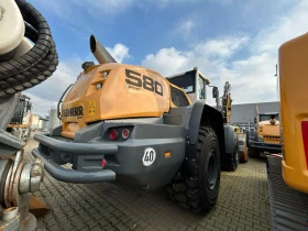 Челен товарач Liebherr L580, снимка 2