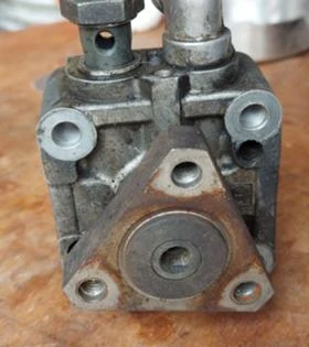 Хидравлична помпа  за Opel Vectra B 2.0 D, снимка 2