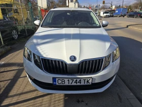 Skoda Octavia 2.0TDI Automatic, снимка 2