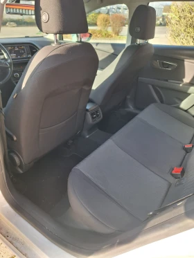 Seat Leon 1, 6 TDI ST LED NAVI, снимка 9