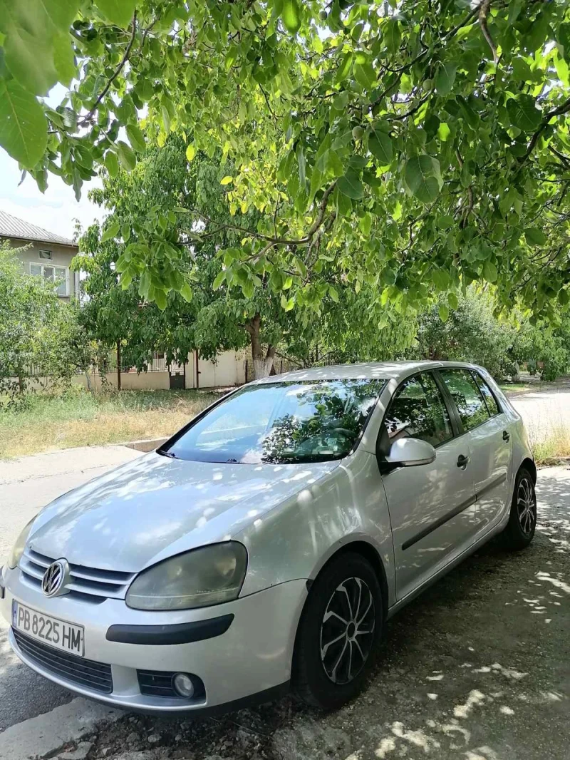 VW Golf, снимка 2 - Автомобили и джипове - 46893618