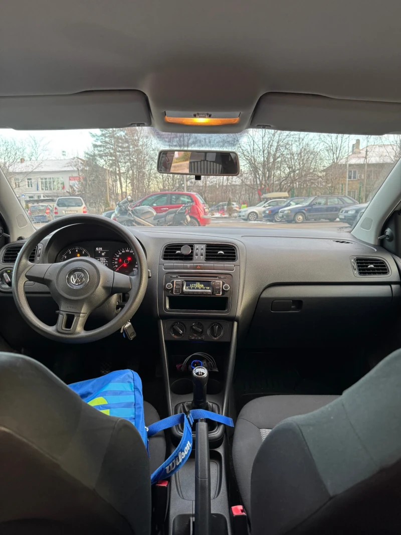 VW Polo, снимка 4 - Автомобили и джипове - 48550496