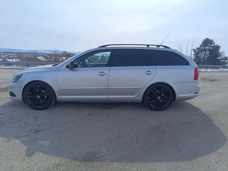 Skoda Octavia 2.0tdi, снимка 3 - Автомобили и джипове - 49234258