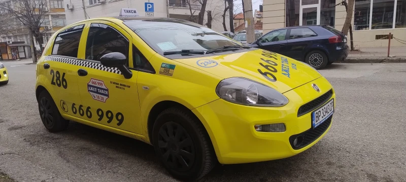 Fiat Punto 1.4клима газ, снимка 3 - Автомобили и джипове - 49475779