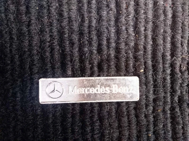 Mercedes-Benz 124 Pullman Pick up, снимка 9 - Автомобили и джипове - 52899988