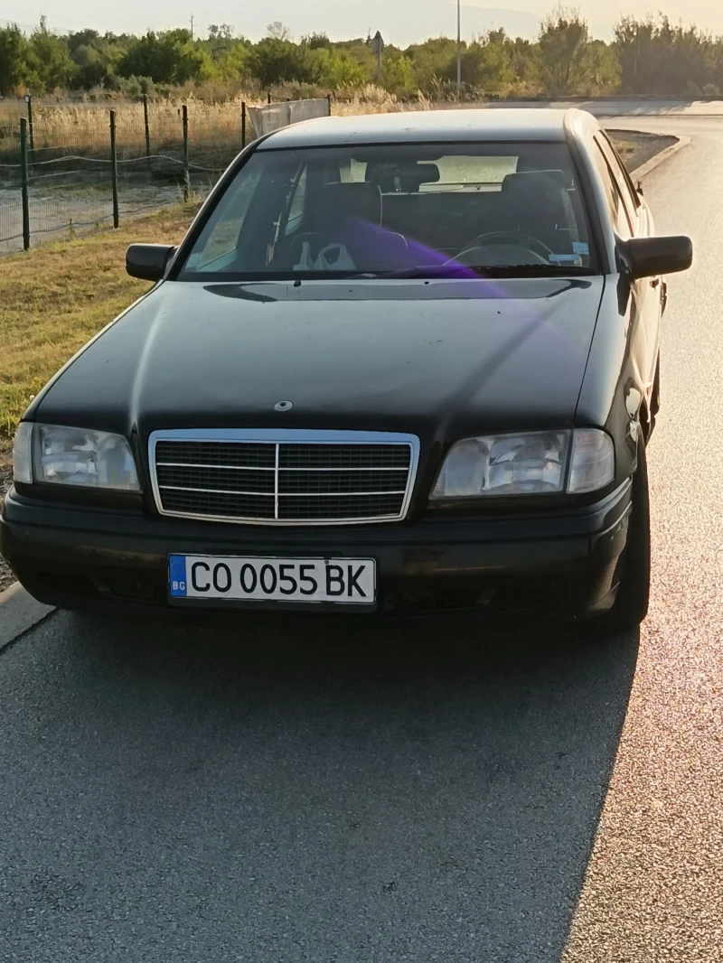 Mercedes-Benz C 180