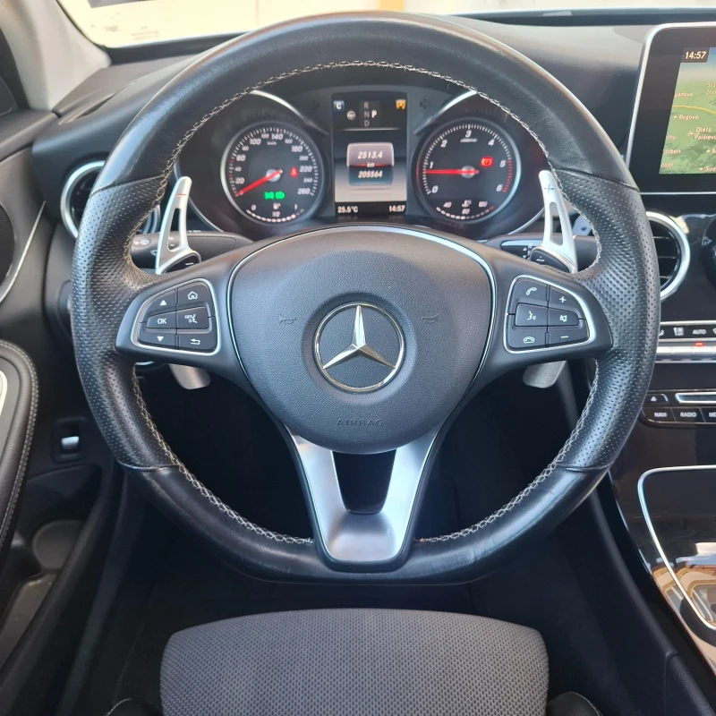 Mercedes-Benz C 220 9G-Tronic/Distronik/360 камера, снимка 13 - Автомобили и джипове - 51769384
