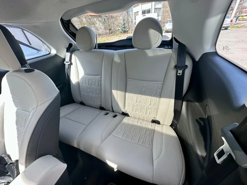 Fiat 500e La Prima 42kWh, снимка 12 - Автомобили и джипове - 52955094