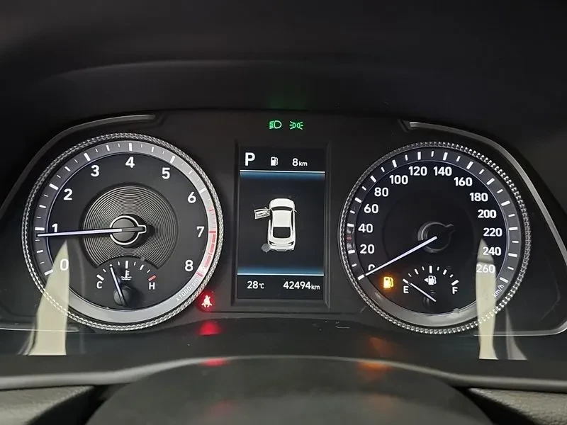 Hyundai Sonata 2.0 Premium, снимка 6 - Автомобили и джипове - 55938227