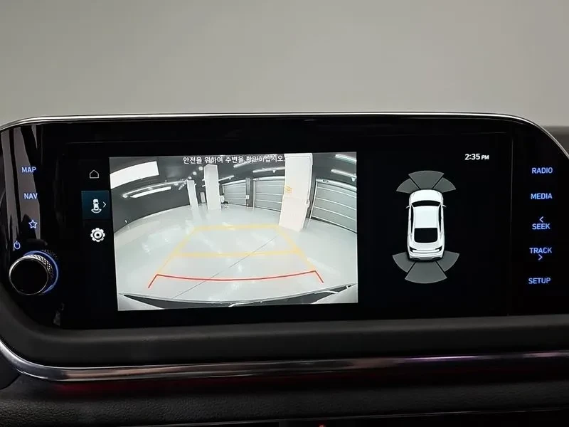 Hyundai Sonata 2.0 Premium, снимка 14 - Автомобили и джипове - 55938227