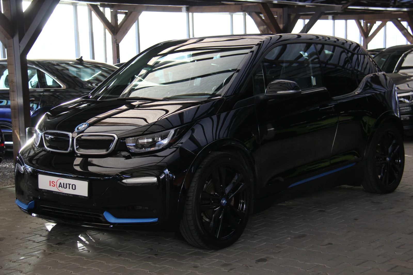 BMW i3 S/Sport/Navi/BMW LED/Black Edition - изображение 2