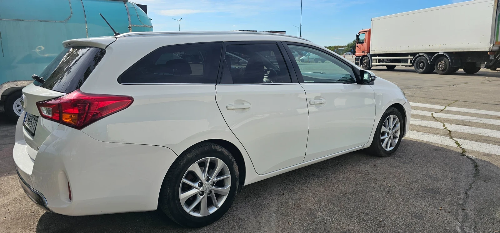 Toyota Auris 2.0 D4D - изображение 5