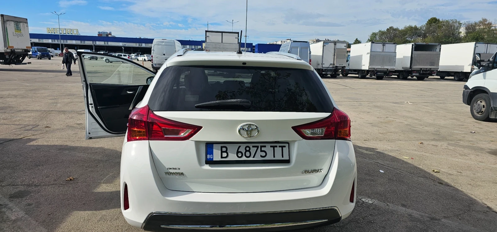 Toyota Auris 2.0 D4D - изображение 6