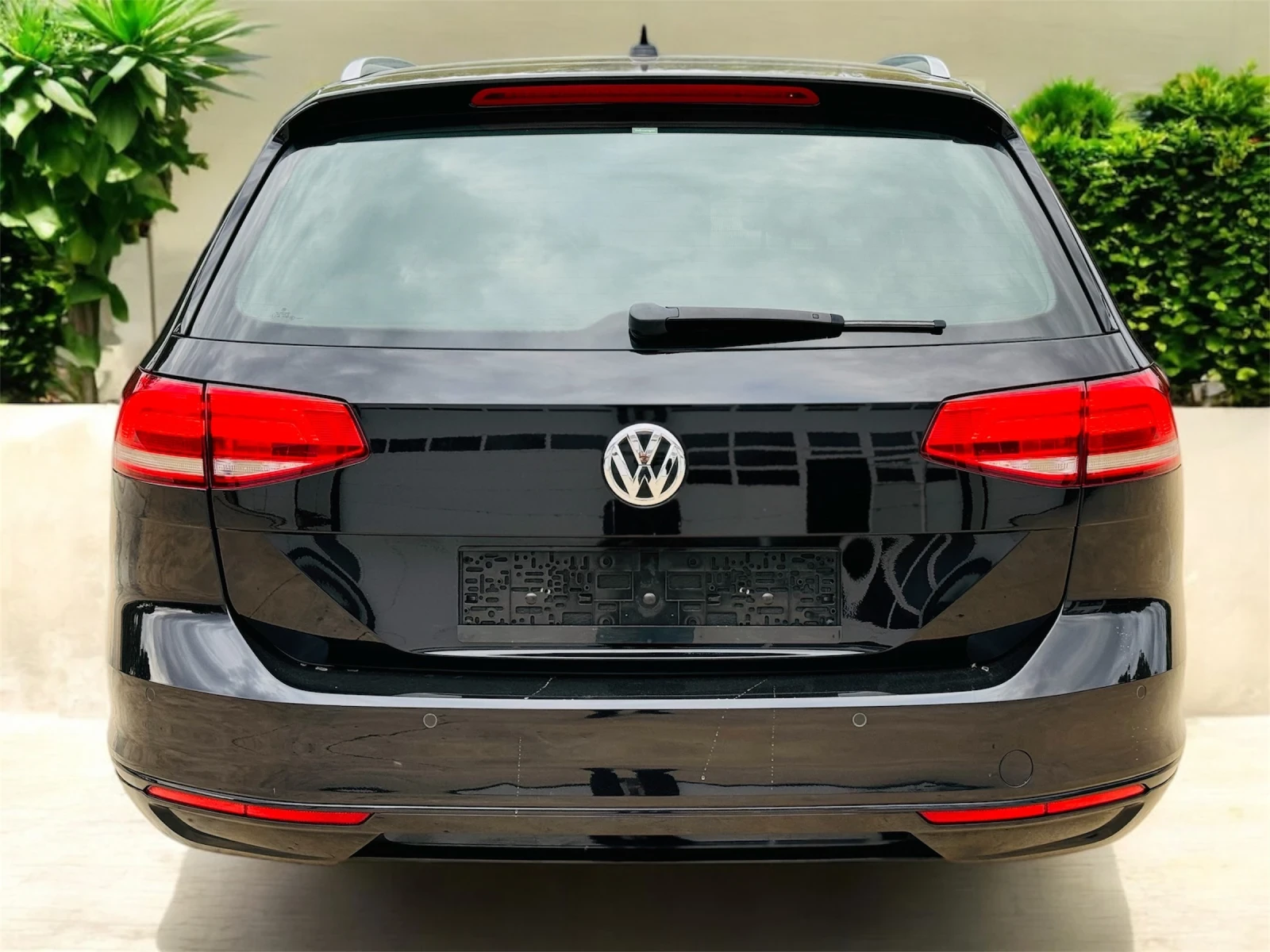 VW Passat * HIGHLINE* DSG* LED* FULL*  - изображение 6