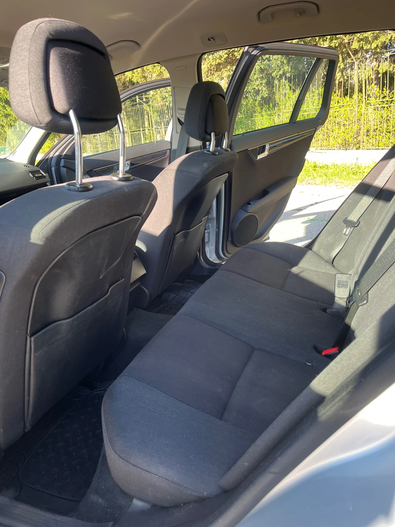 Mercedes-Benz C 220  - изображение 8