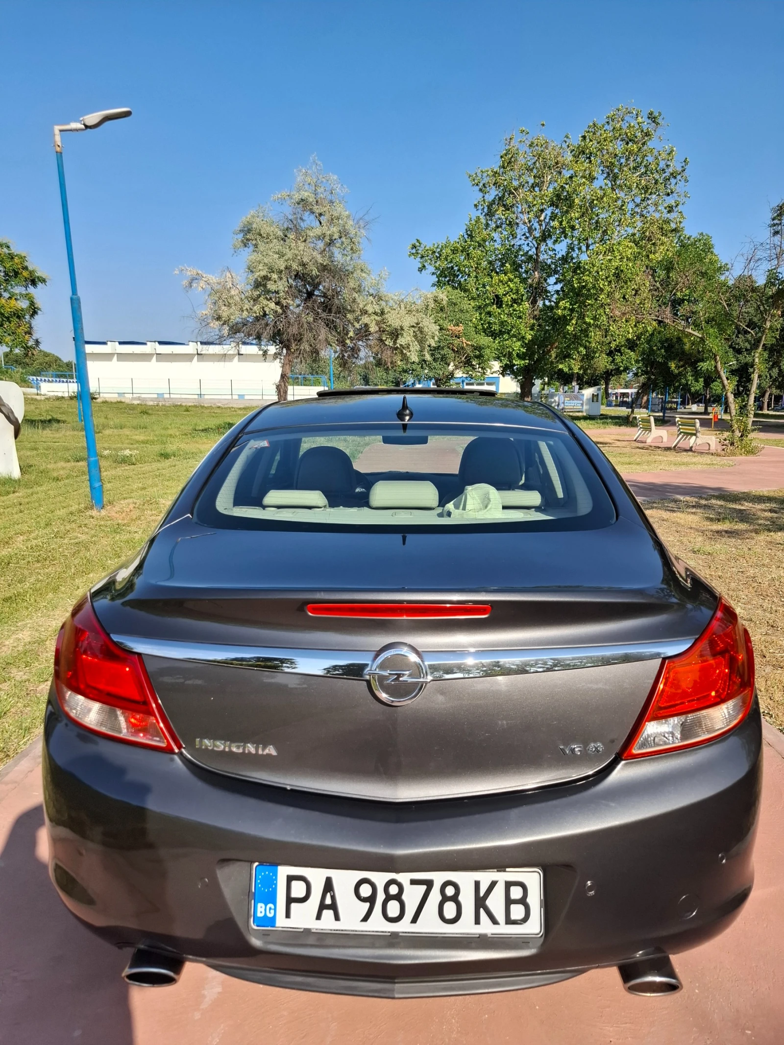 Opel Insignia от Германия, БЕЗ АНАЛОГ в БГ - изображение 4