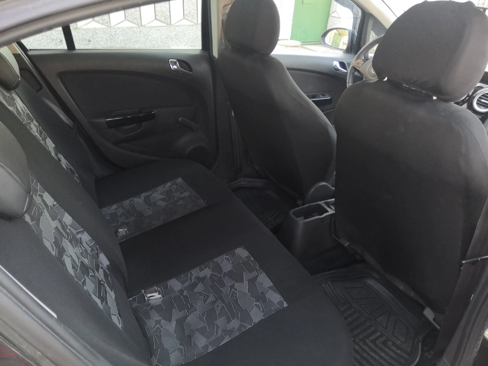 Opel Corsa D - изображение 6