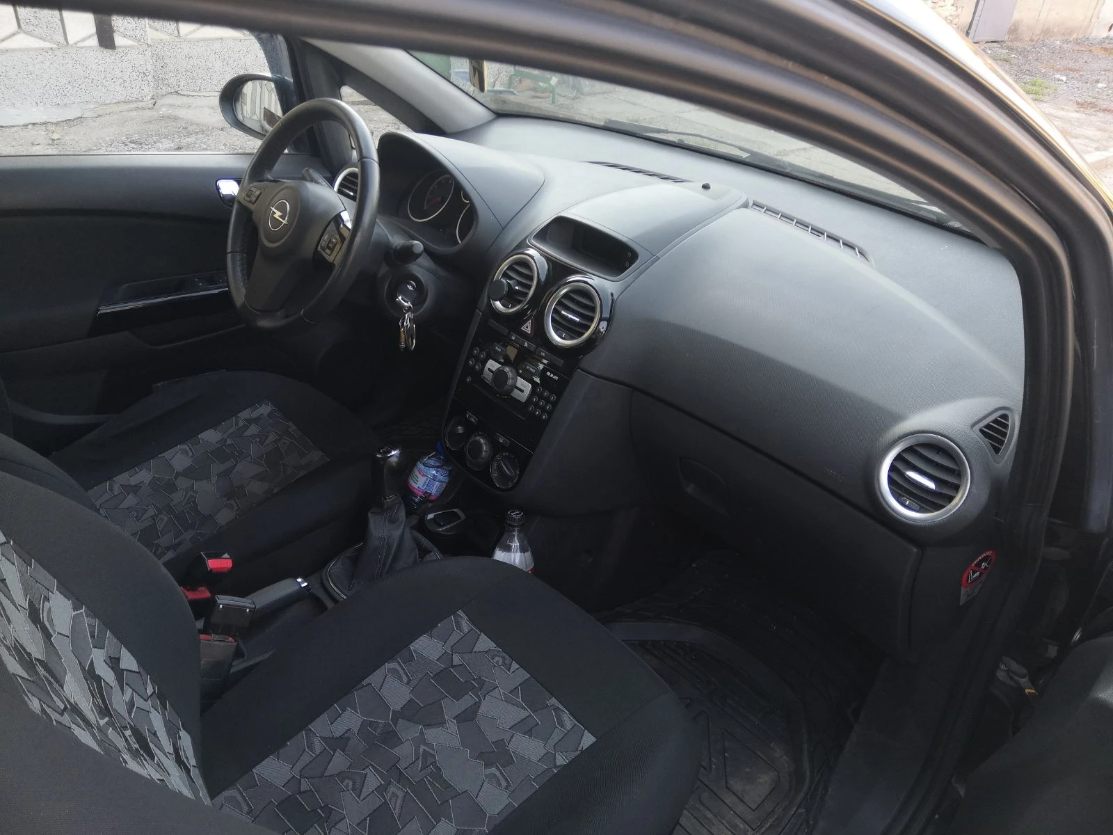 Opel Corsa D - изображение 5