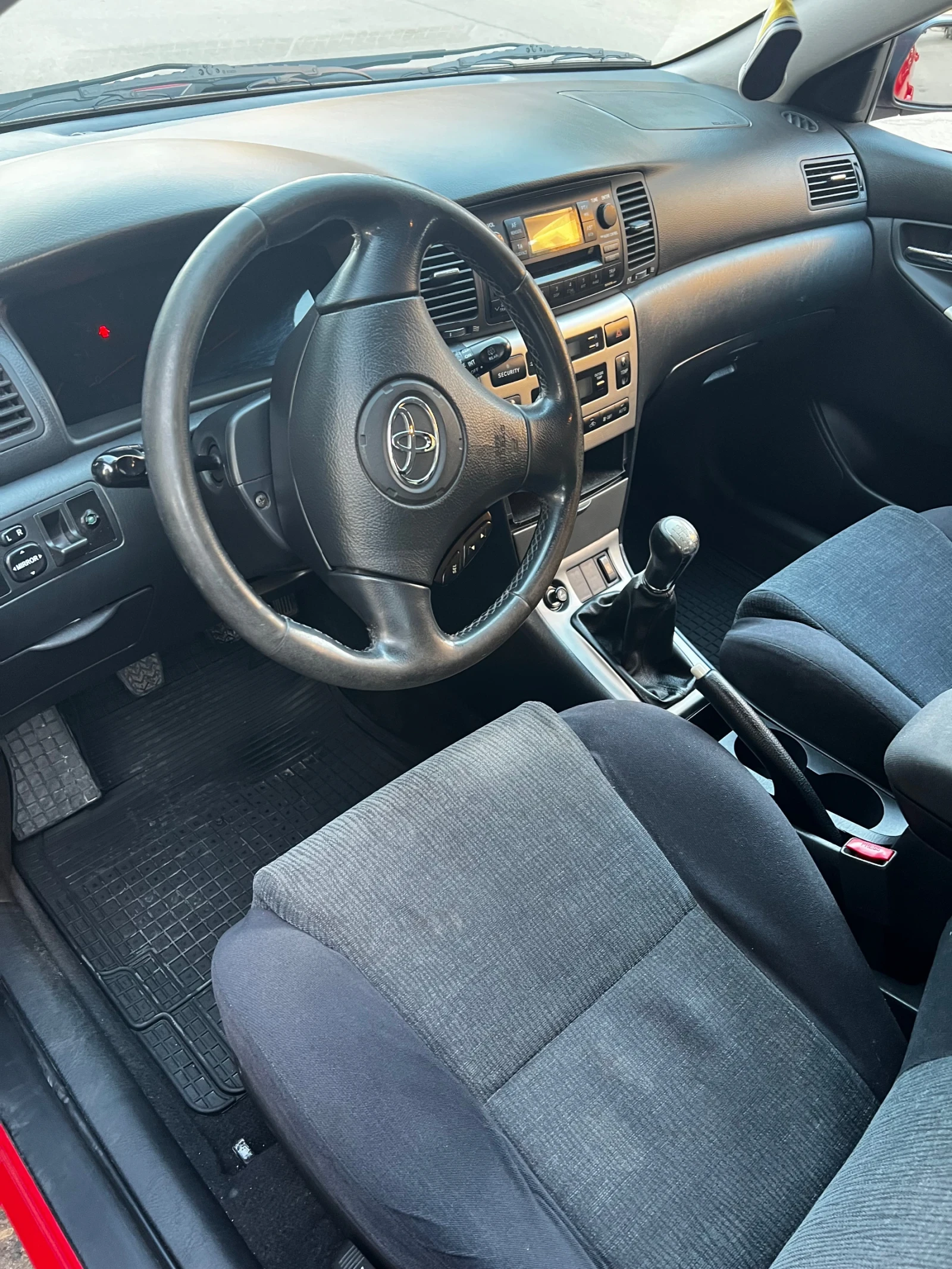Toyota Corolla  - изображение 8