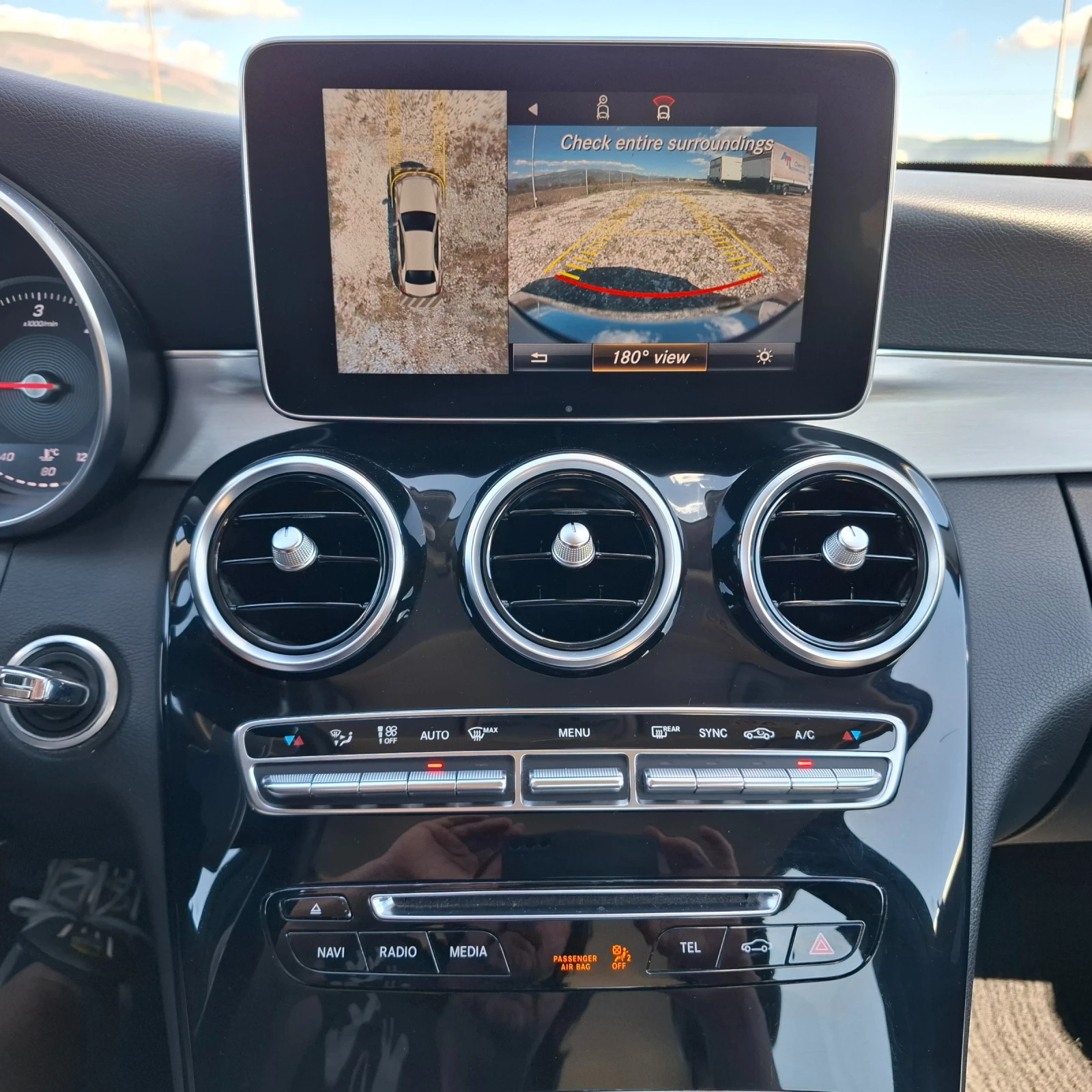 Mercedes-Benz C 220 9G-Tronic/Distronik/360  | Mobile.bg   16