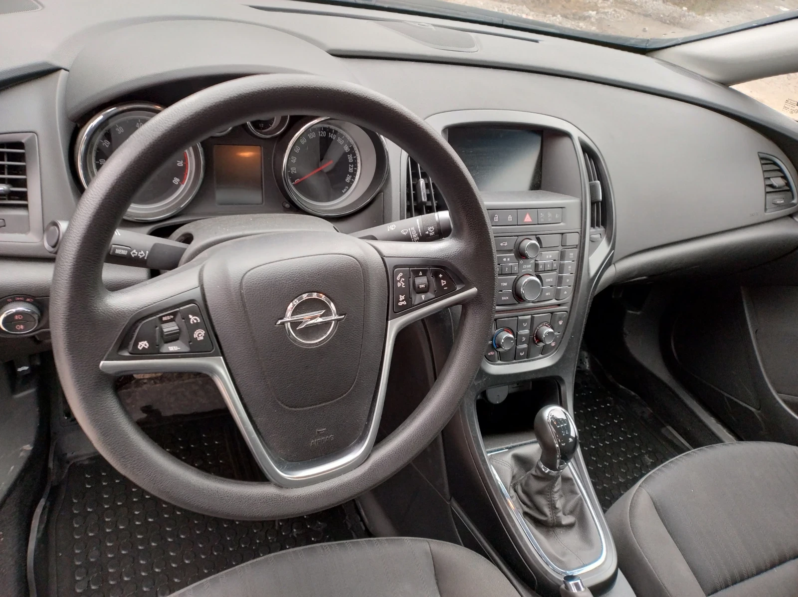 Opel Astra J 1.6 LPG - изображение 7