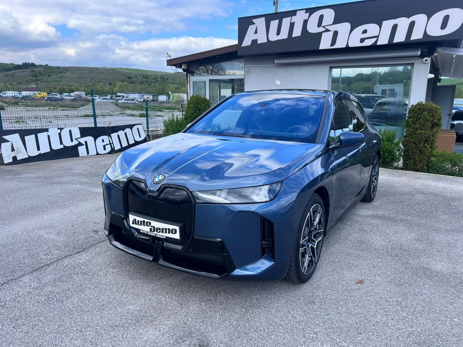 BMW iX 60, снимка 3 - Автомобили и джипове - 53757704