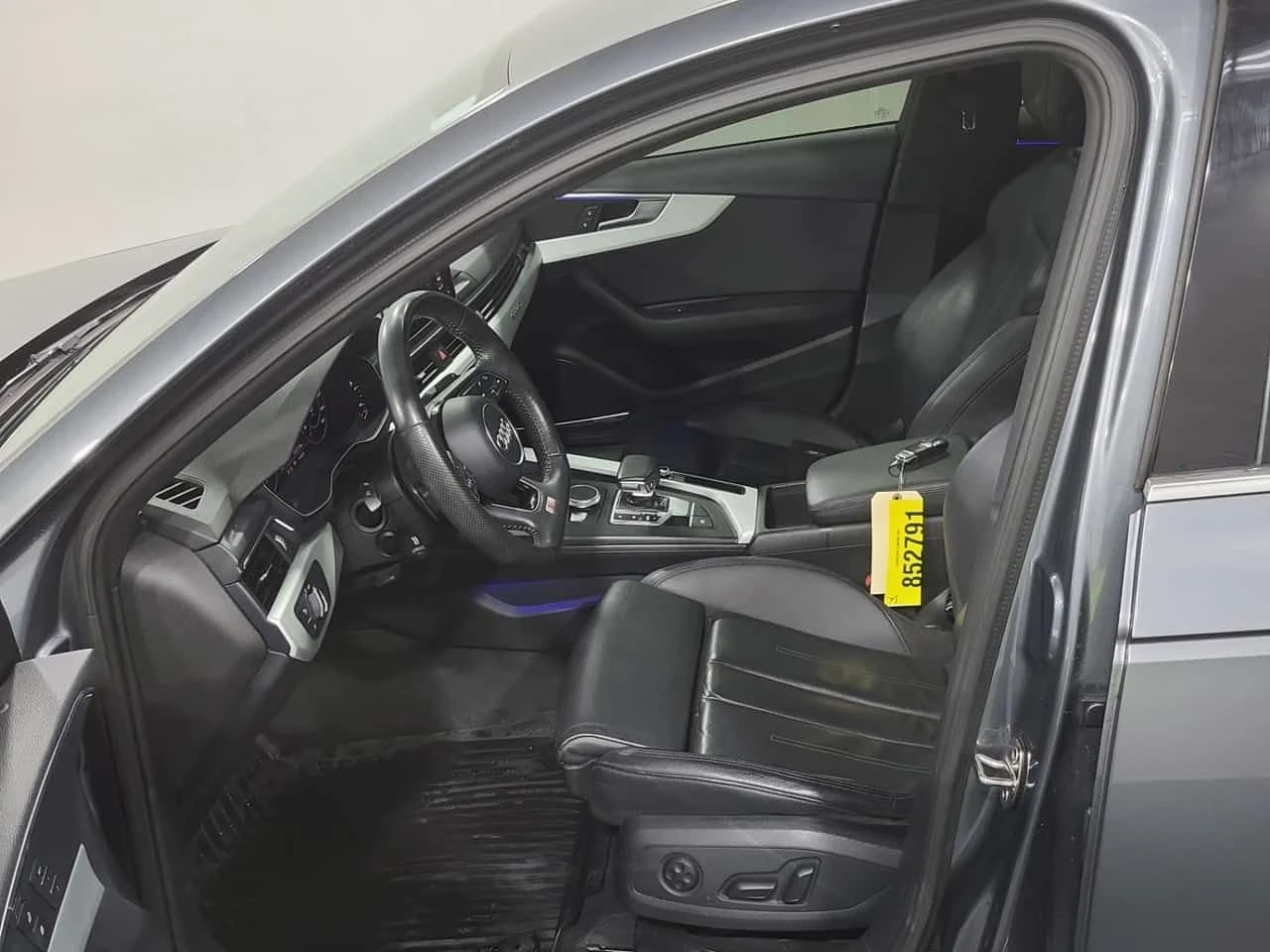 Audi A4 TECHNIK  CARFAX, снимка 5 - Автомобили и джипове - 53867374