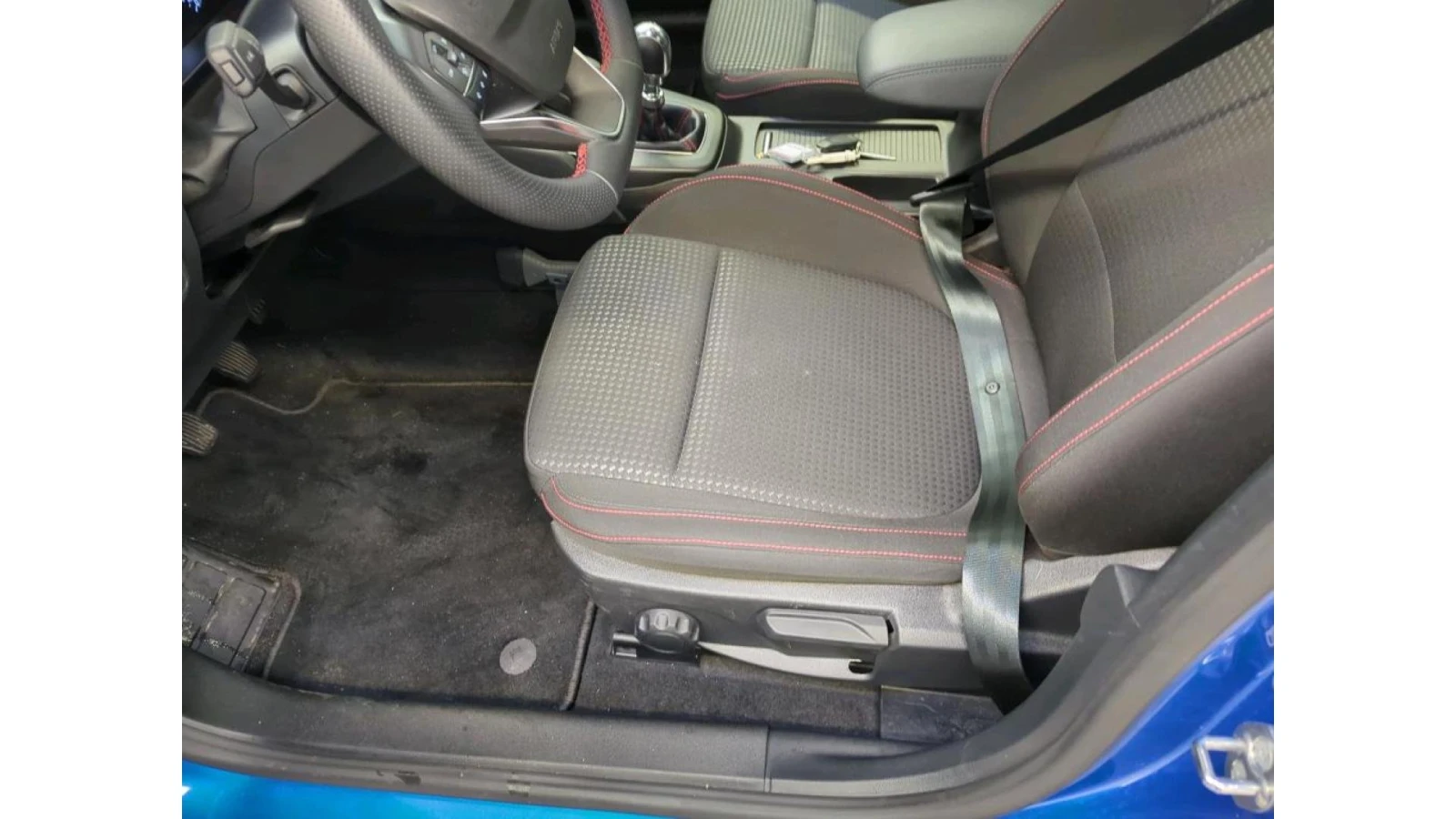 Ford Focus 1.0 EcoBoost ST Line, снимка 8 - Автомобили и джипове - 54068753