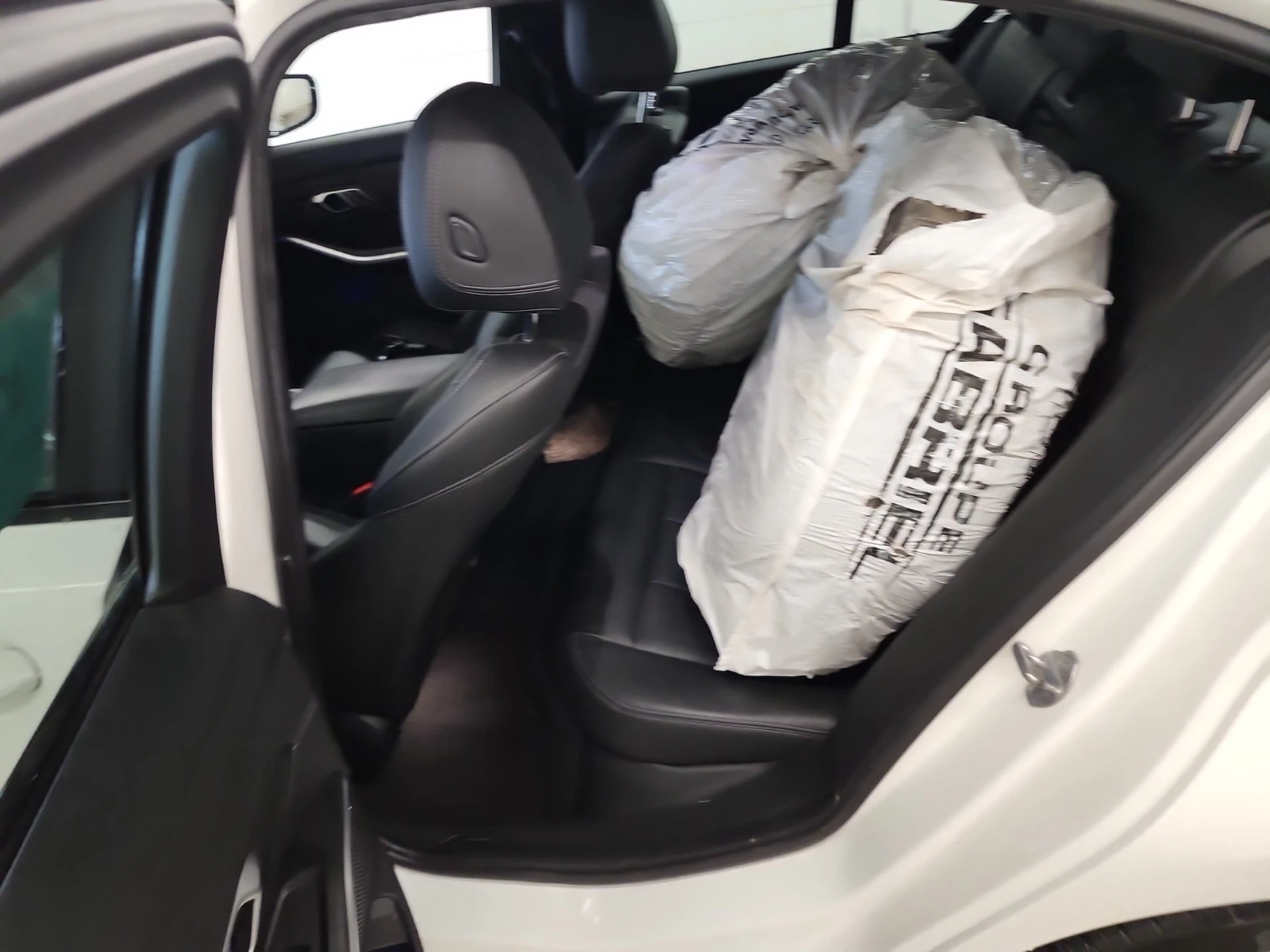 BMW 330 XDRIVE* * CARFAX * * АВТО КРЕДИТ * * , снимка 8 - Автомобили и джипове - 54071230