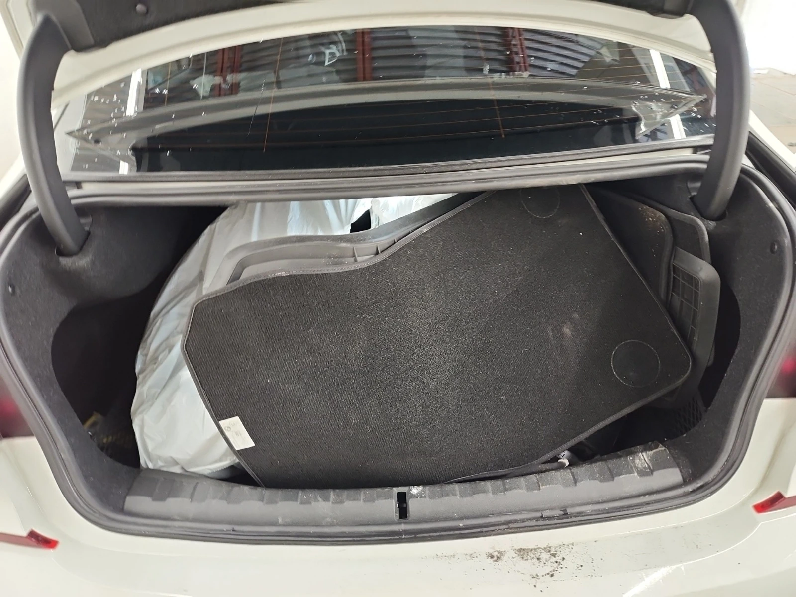 BMW 330 XDRIVE* * CARFAX * * АВТО КРЕДИТ * * , снимка 12 - Автомобили и джипове - 54071230