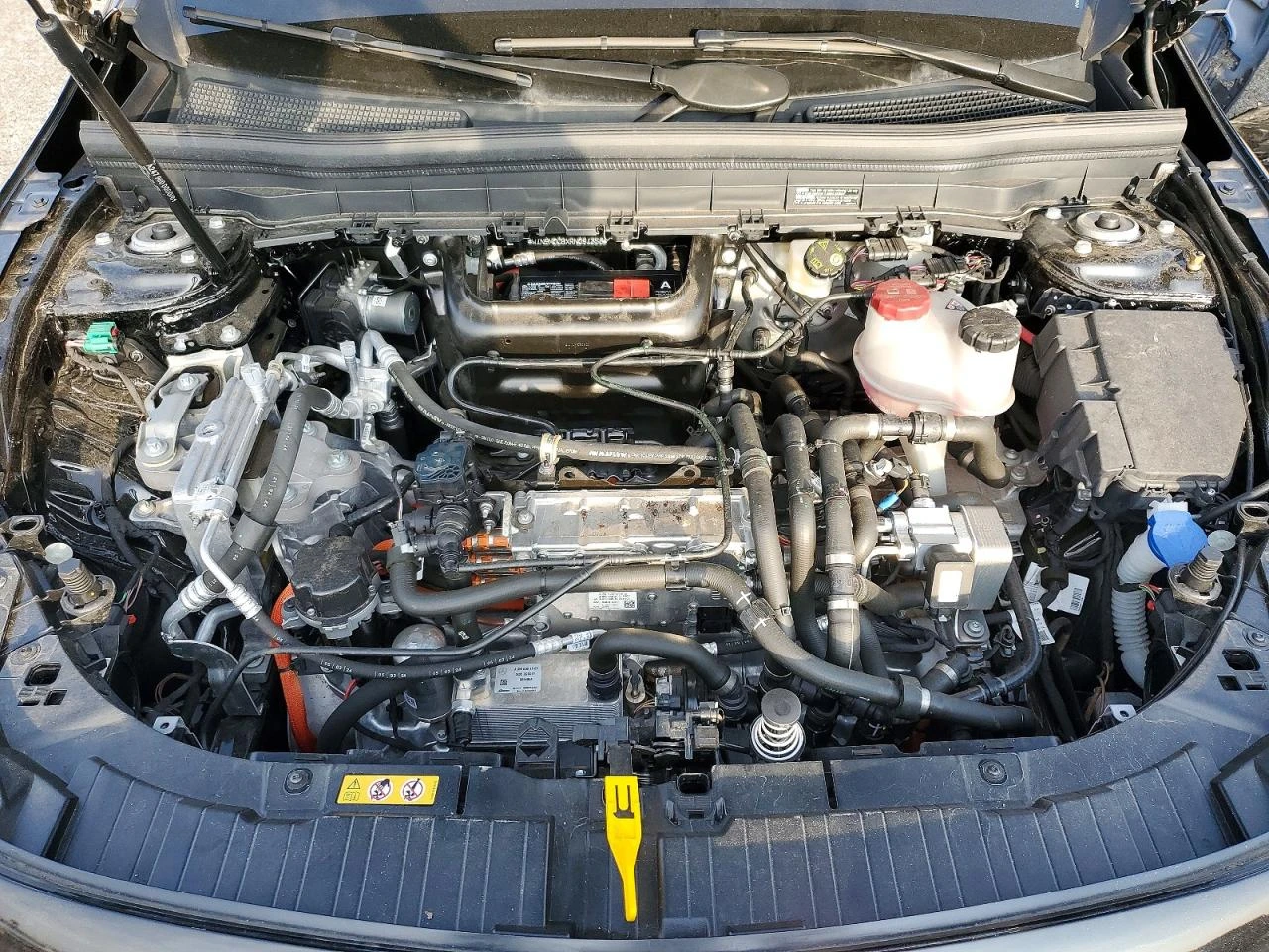 Mercedes-Benz EQB 250+ SUV, снимка 12 - Автомобили и джипове - 54169430