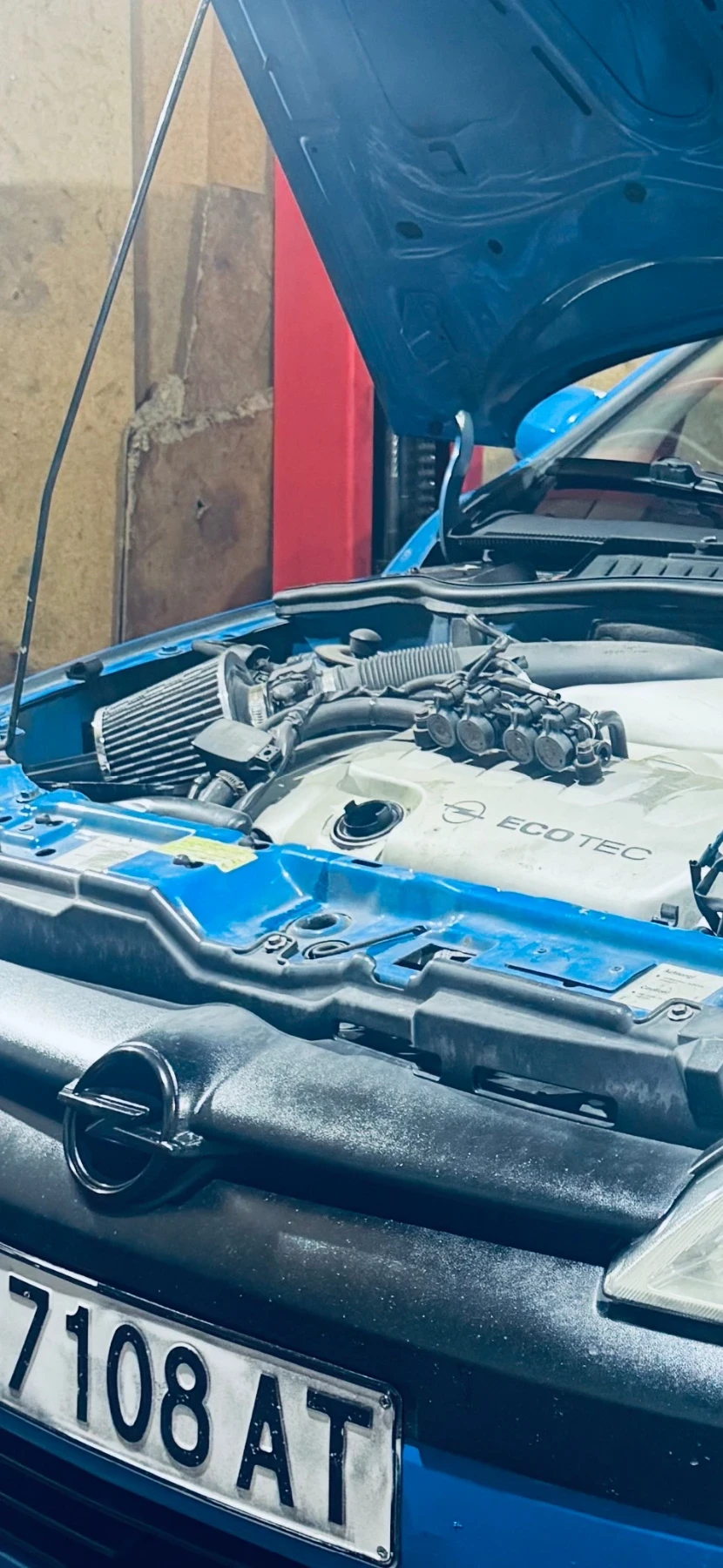 Opel Corsa 1.8 GSI, снимка 12 - Автомобили и джипове - 54181348