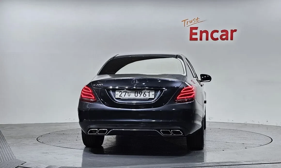 Mercedes-Benz C 200 2.0i 184hp, снимка 4 - Автомобили и джипове - 54293980